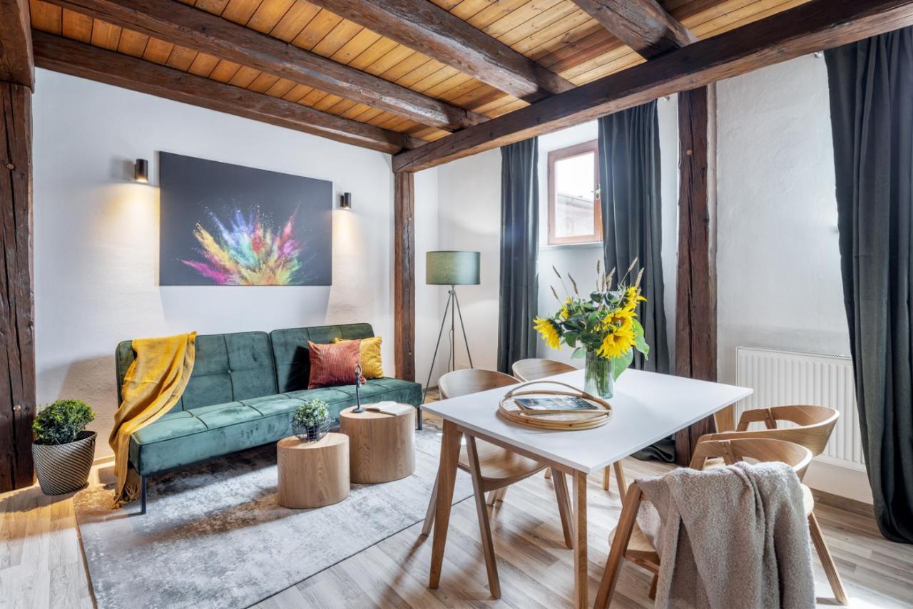 Wine & Bike City Tower Apartments Znojmo Exterior photo