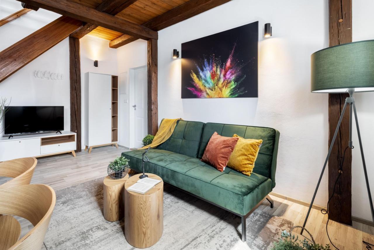 Wine & Bike City Tower Apartments Znojmo Exterior photo